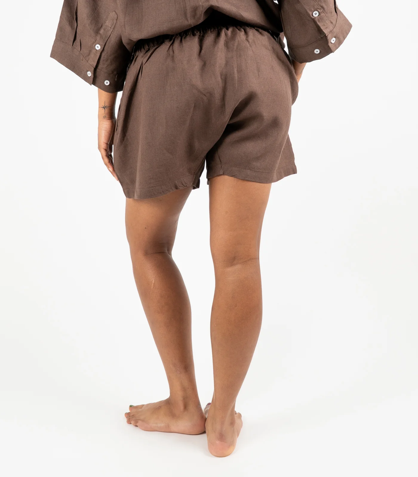 Organic Linen Boxy Lounge Shorts - Image 13