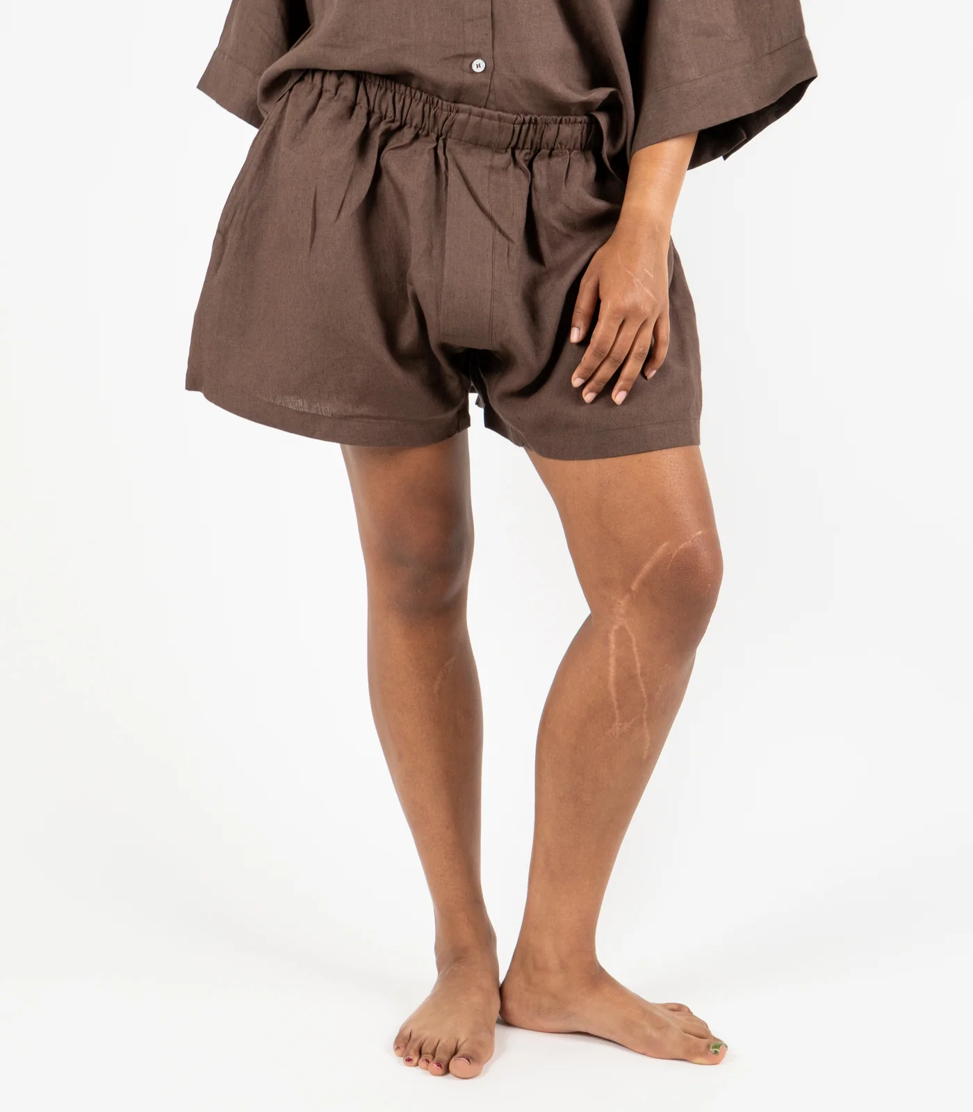 Organic Linen Boxy Lounge Shorts - Image 8