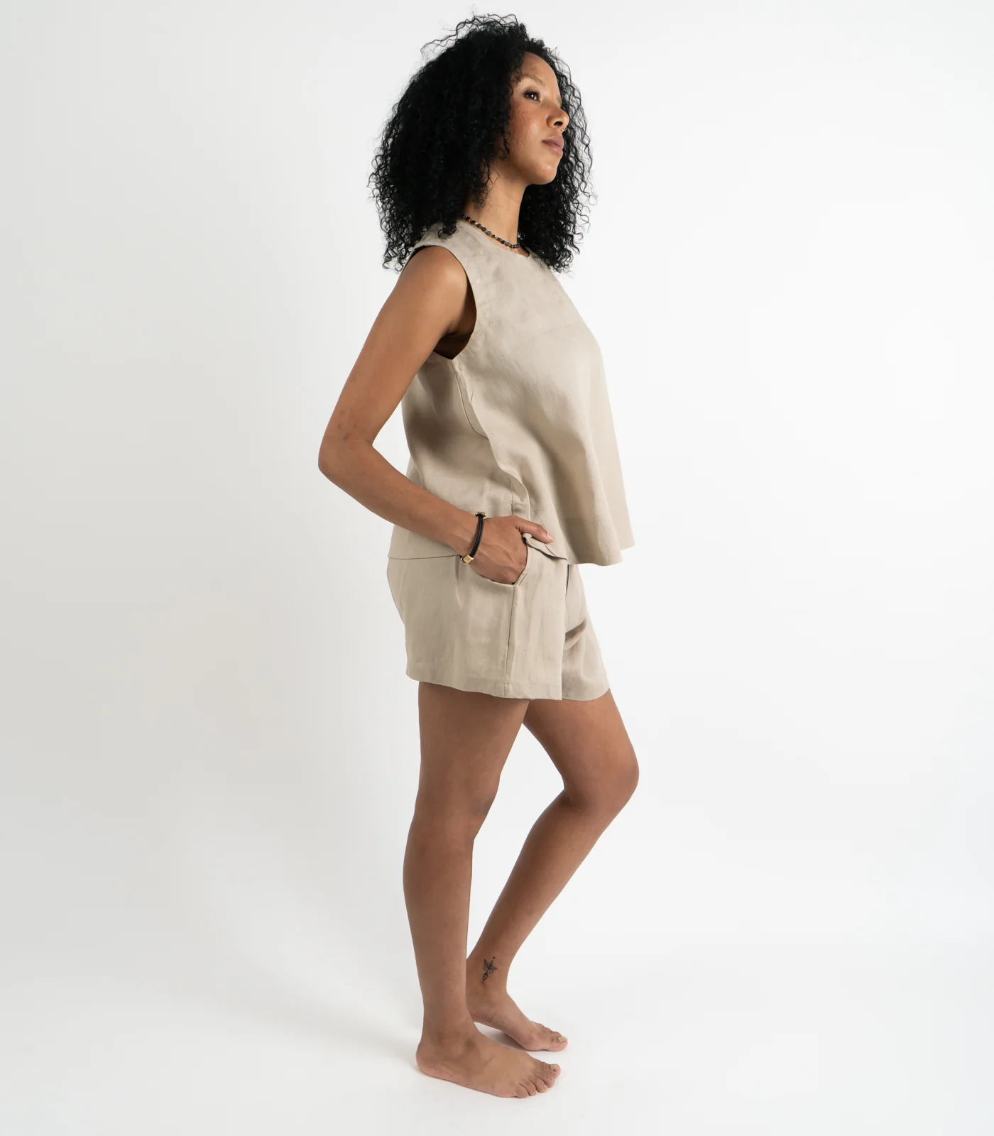 Organic Linen Sleeveless Lounge Shirt - Image 19